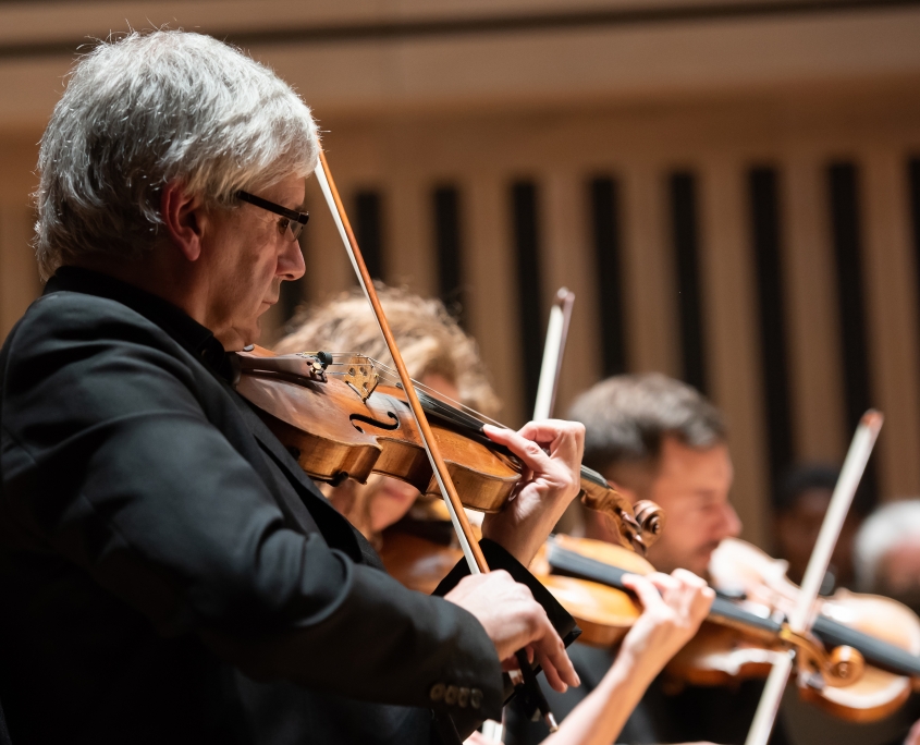 NCO with Nicholas Ward, violin